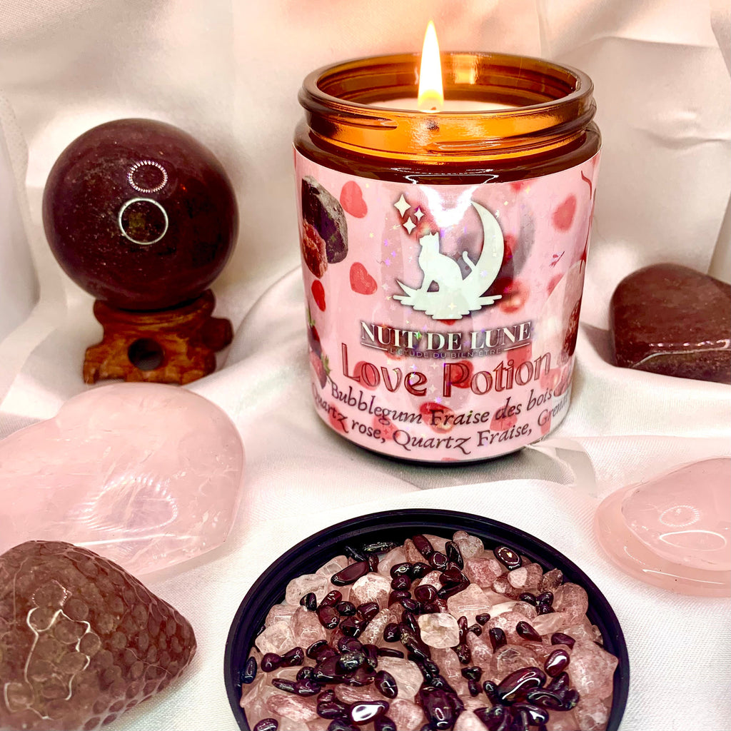 Bougie de luxe artisanale Nuit De Lune Amour LOVE POTION - Bubble gum et Fraise des bois - et sa fiole de Quartz rose, Quartz fraise, Grenat