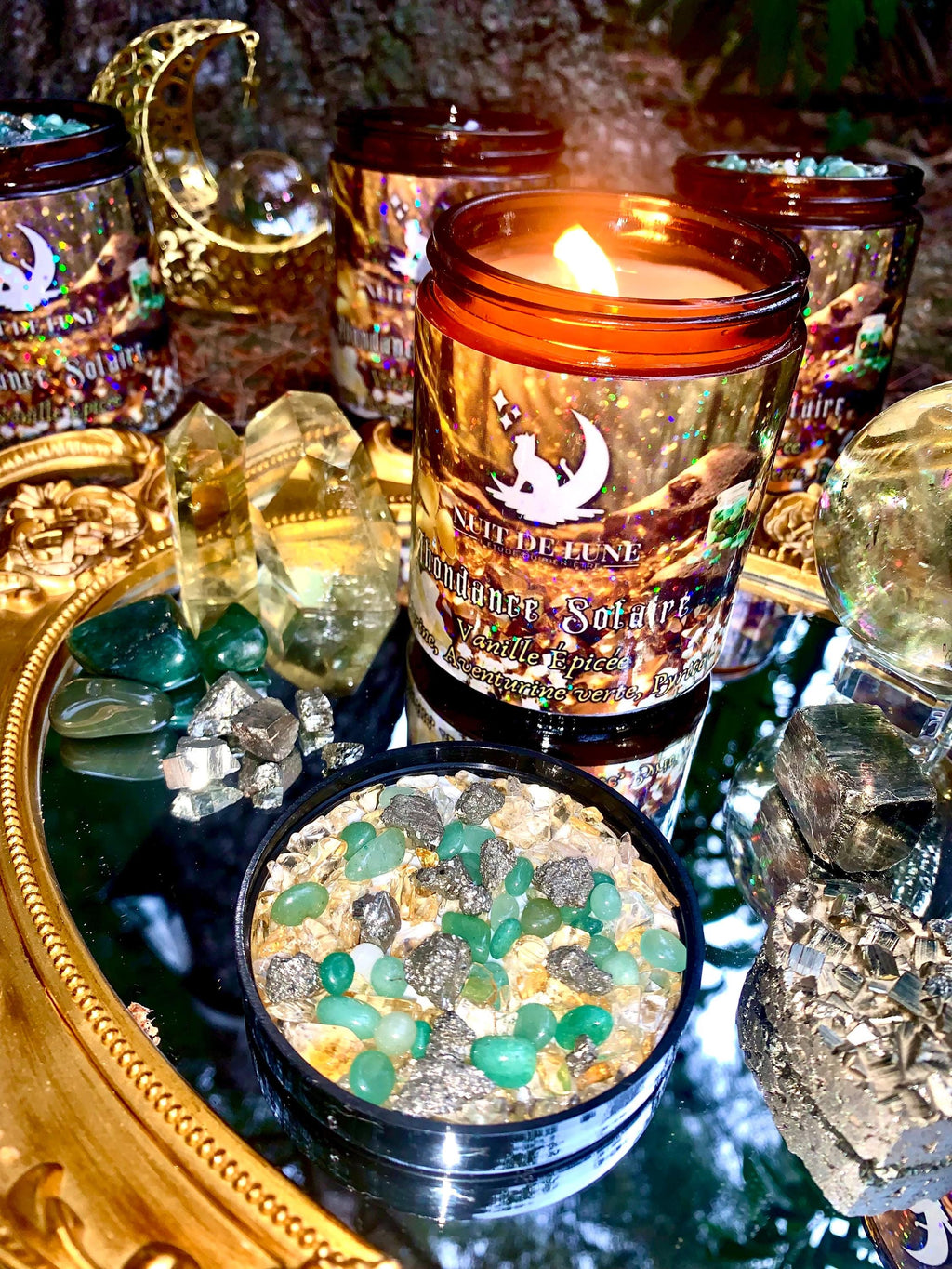 Bougie de luxe artisanale aux cristaux ABONDANCE SOLAIRE Vanille Épicée, Citrine, Aventurine Verte, Pyrite