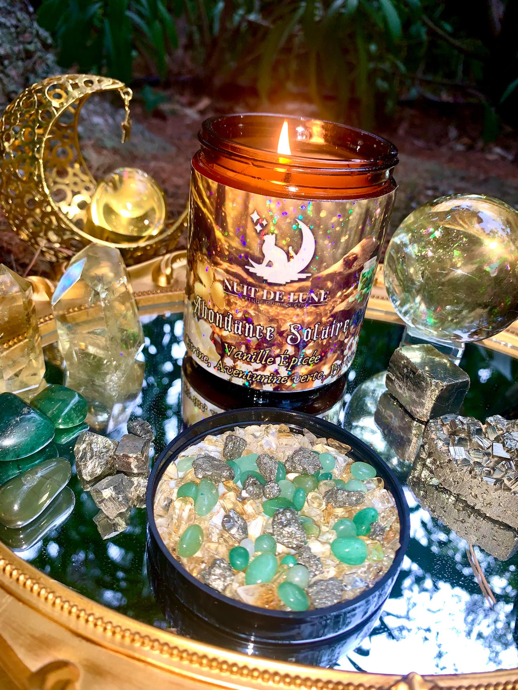 Bougie de luxe artisanale aux cristaux ABONDANCE SOLAIRE Vanille Épicée, Citrine, Aventurine Verte, Pyrite