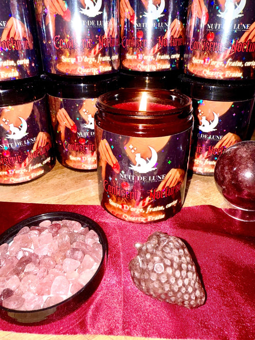 Bougie de luxe artisanale aux cristaux CONFISERIE NOCTURNE Sucre d’Orge, fraise, cerise, Quartz Fraise