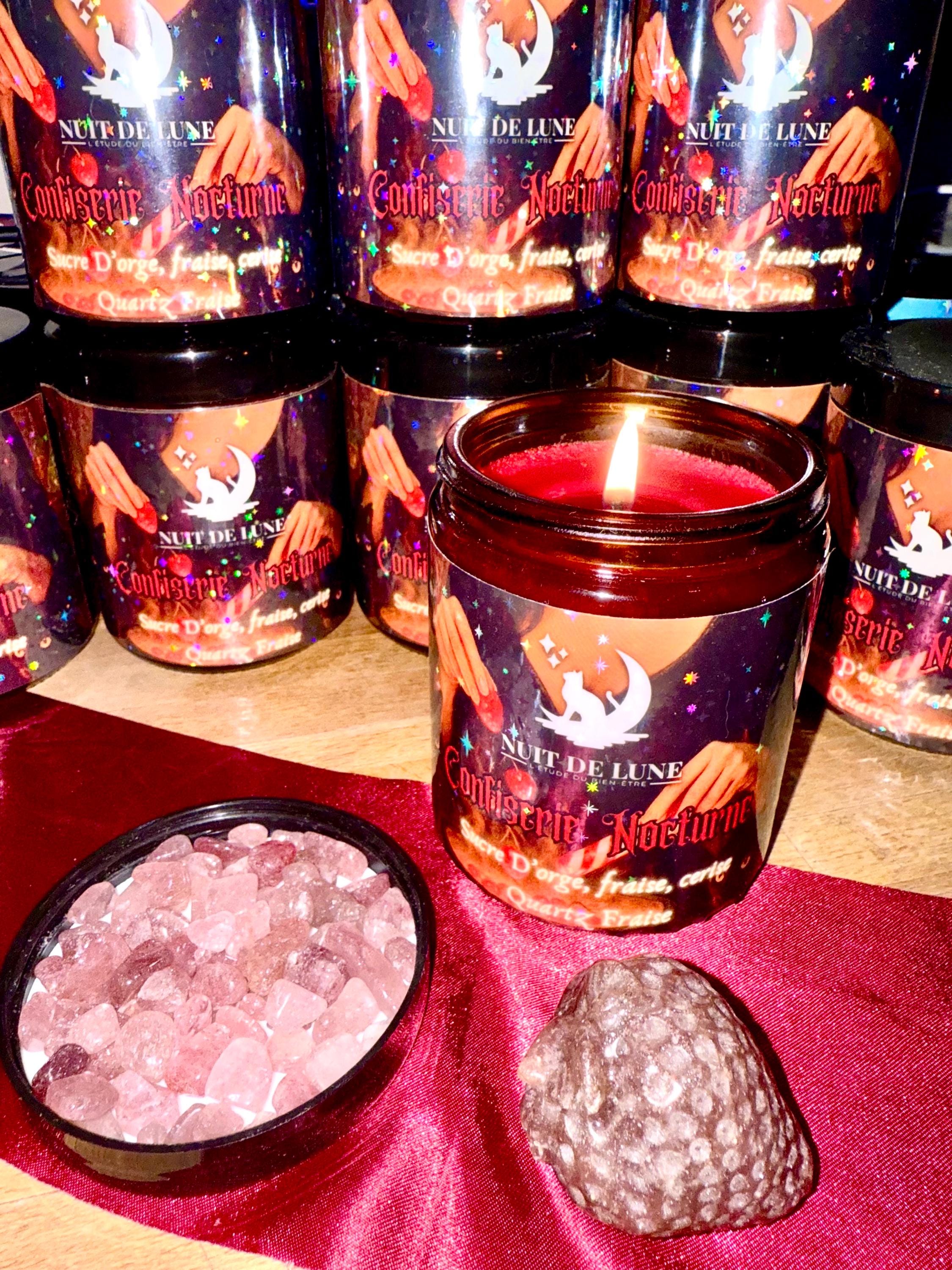 Bougie de luxe artisanale aux cristaux CONFISERIE NOCTURNE Sucre d’Orge, fraise, cerise, Quartz Fraise