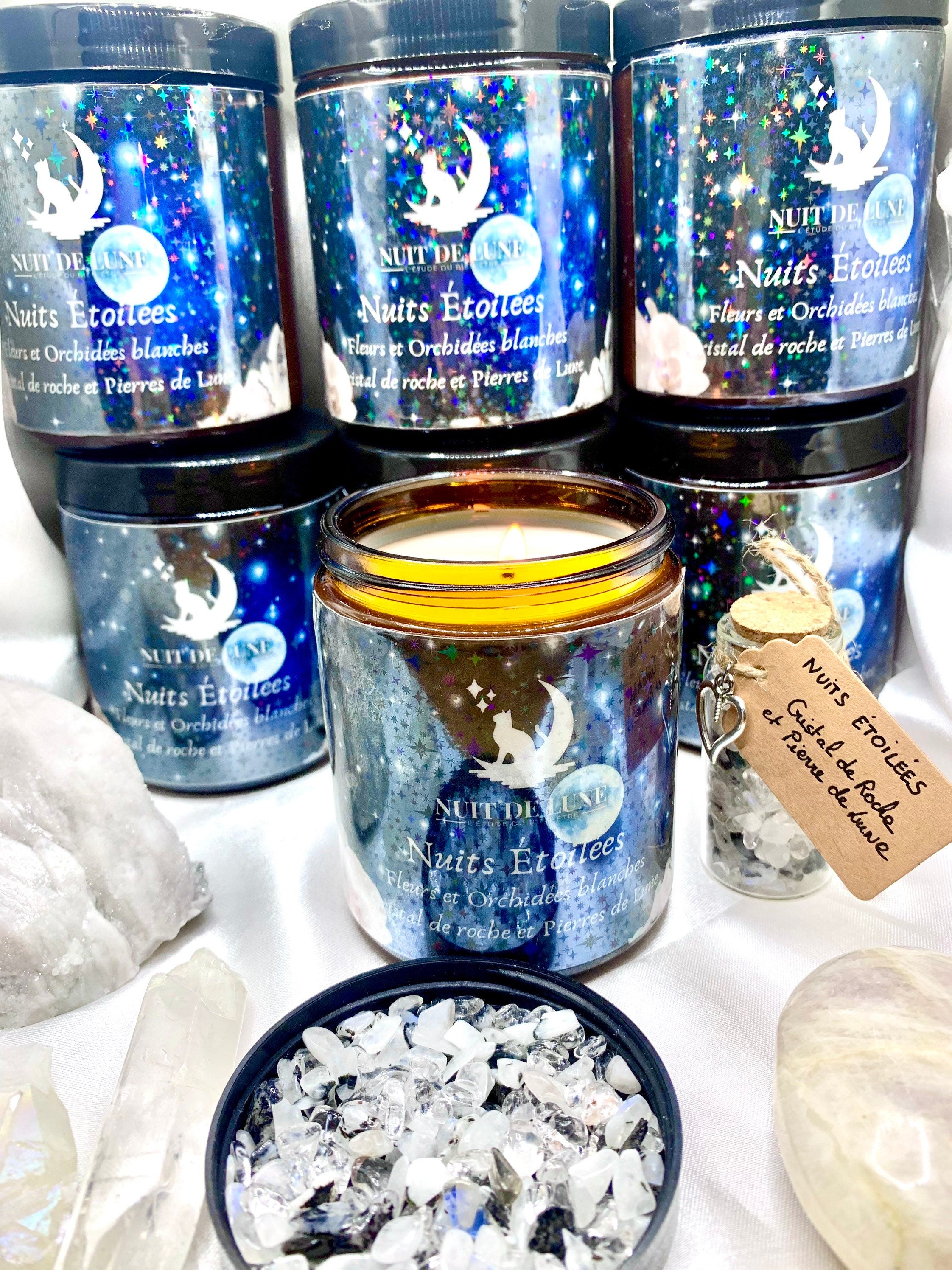 Bougie de luxe artisanale aux cristaux NUITS ÉTOILÉES Fleurs et Orchidées blanches et sa fiole de cristal de roche et pierre de lune