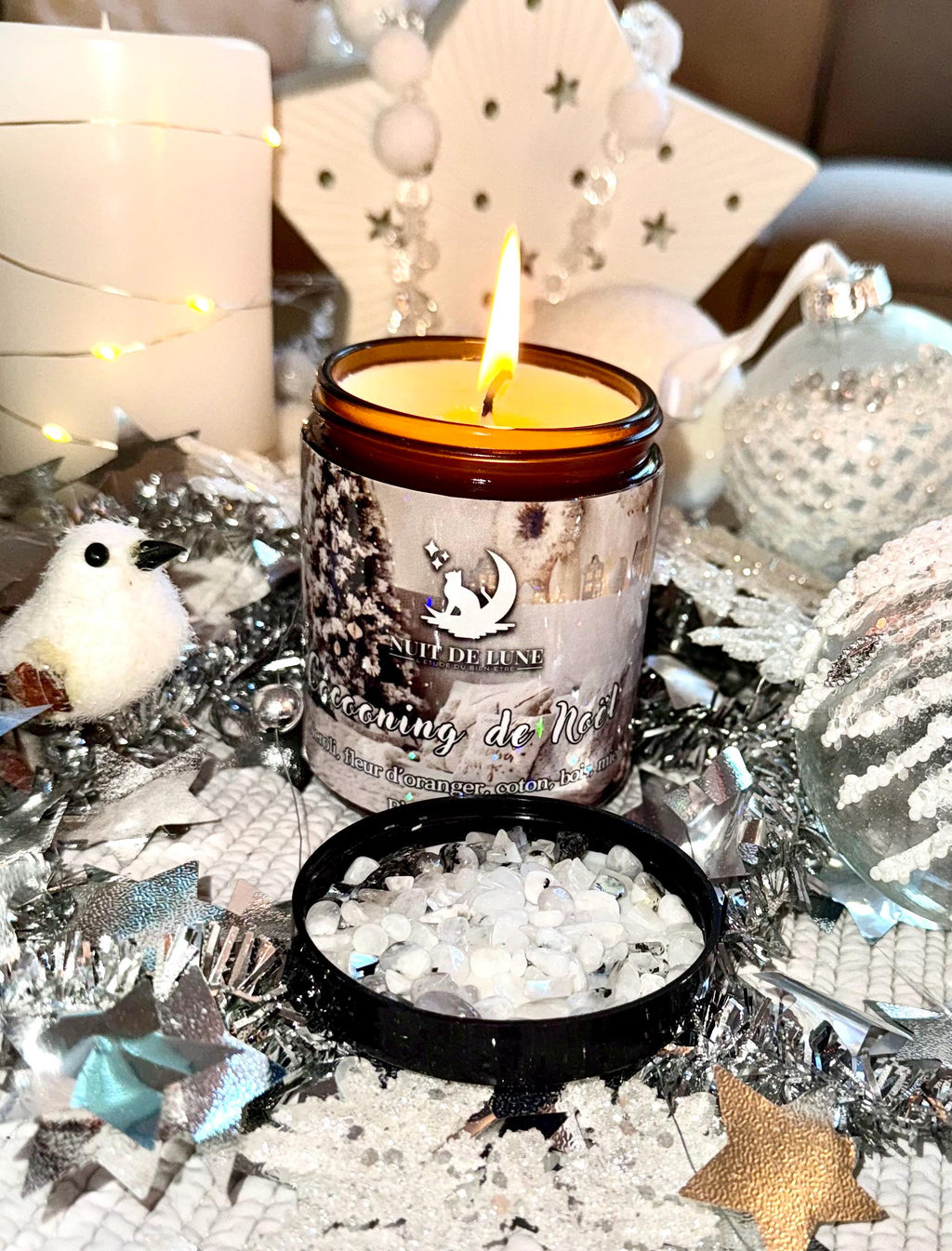 Bougie de luxe artisanale aux cristaux NUIT DE LUNE Cocooning de Noël Neroli, Fleur d’oranger, coton, bois, miel et Pierres de Lune