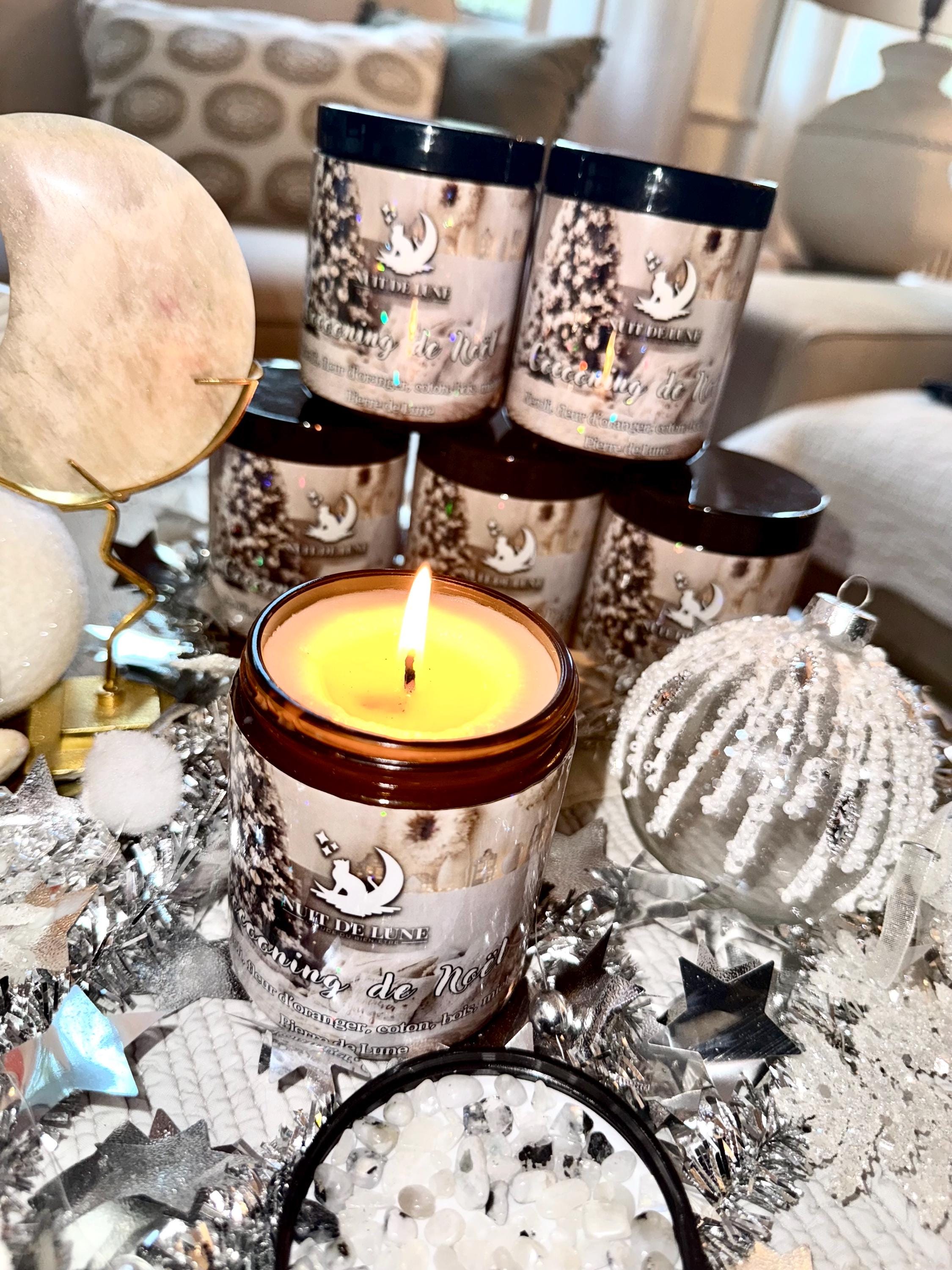 Bougie de luxe artisanale aux cristaux NUIT DE LUNE Cocooning de Noël Neroli, Fleur d’oranger, coton, bois, miel et Pierres de Lune