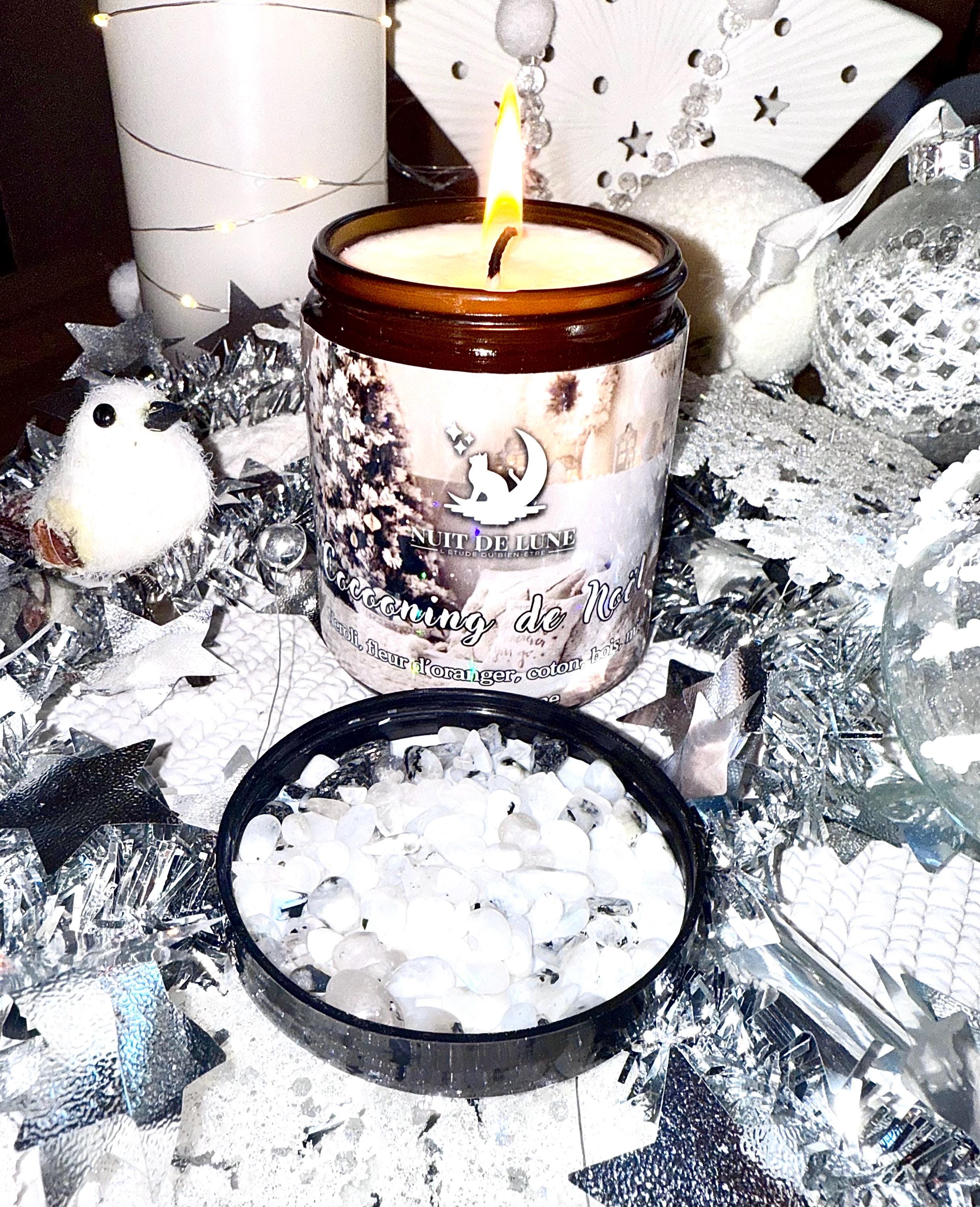 Bougie de luxe artisanale aux cristaux NUIT DE LUNE Cocooning de Noël Neroli, Fleur d’oranger, coton, bois, miel et Pierres de Lune