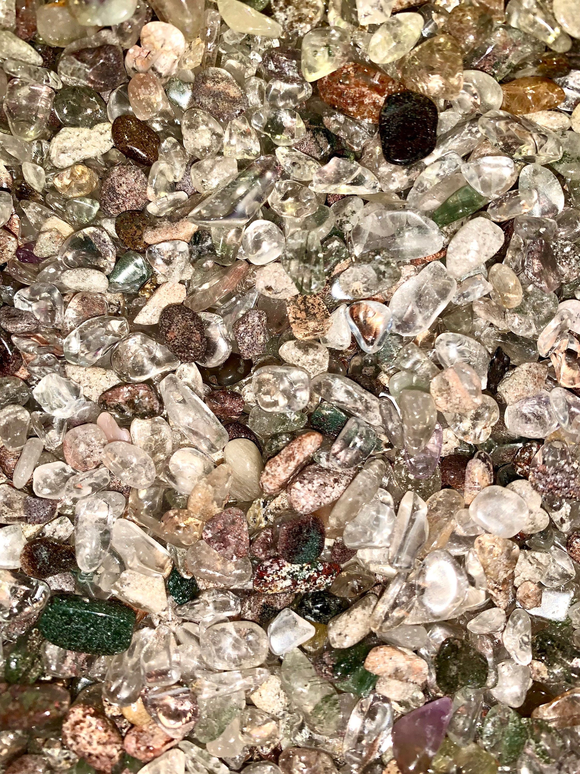 Bougie de luxe artisanale aux cristaux Nuit de Lune NUITS D’ORAGE Terre Mouillée et sa fiole de lodolite/garden quartz
