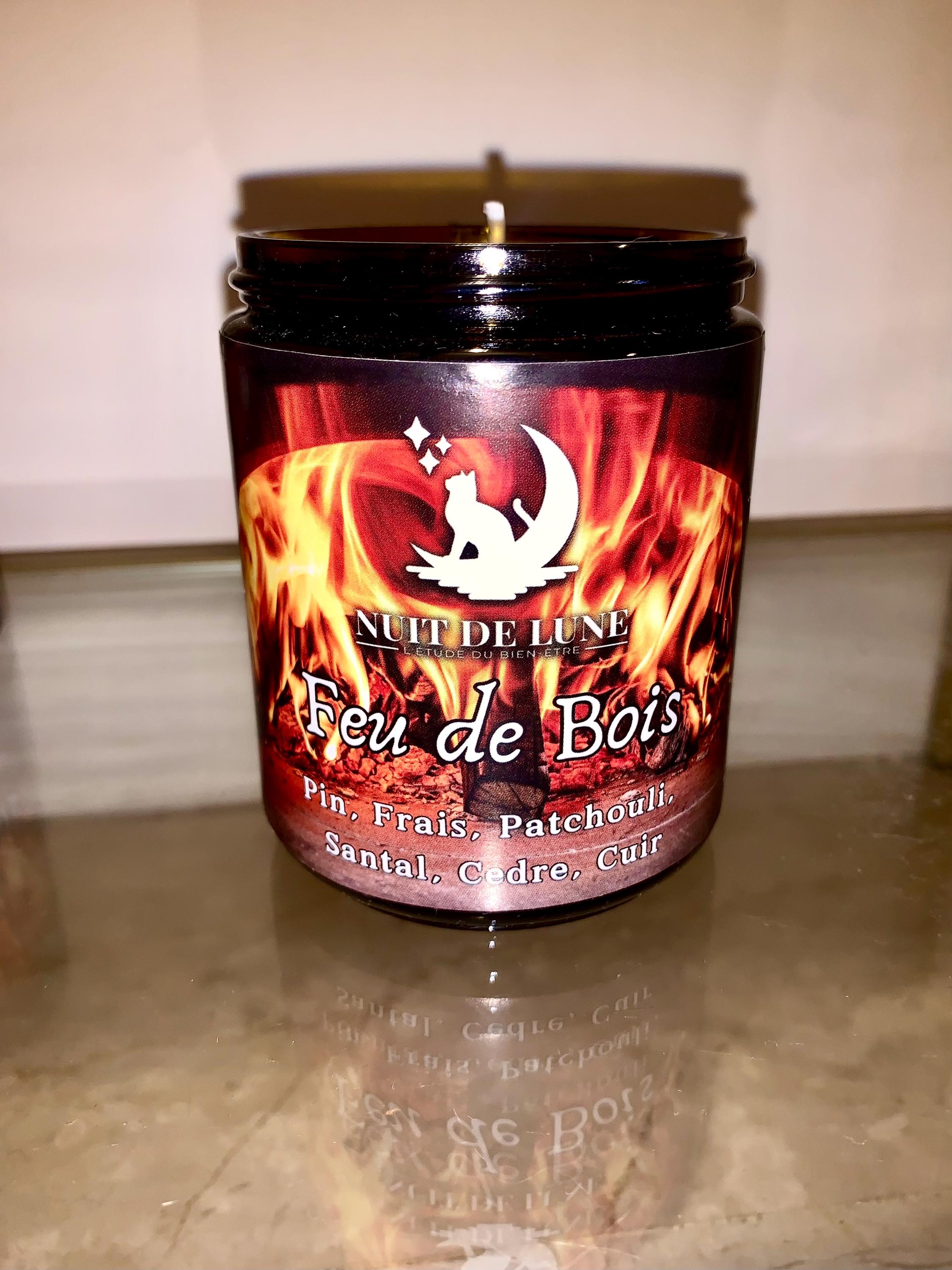 Bougie de luxe artisanale parfumée Noel FEU DE BOIS Pin frais, cedre, patchouli, santal, cuir
