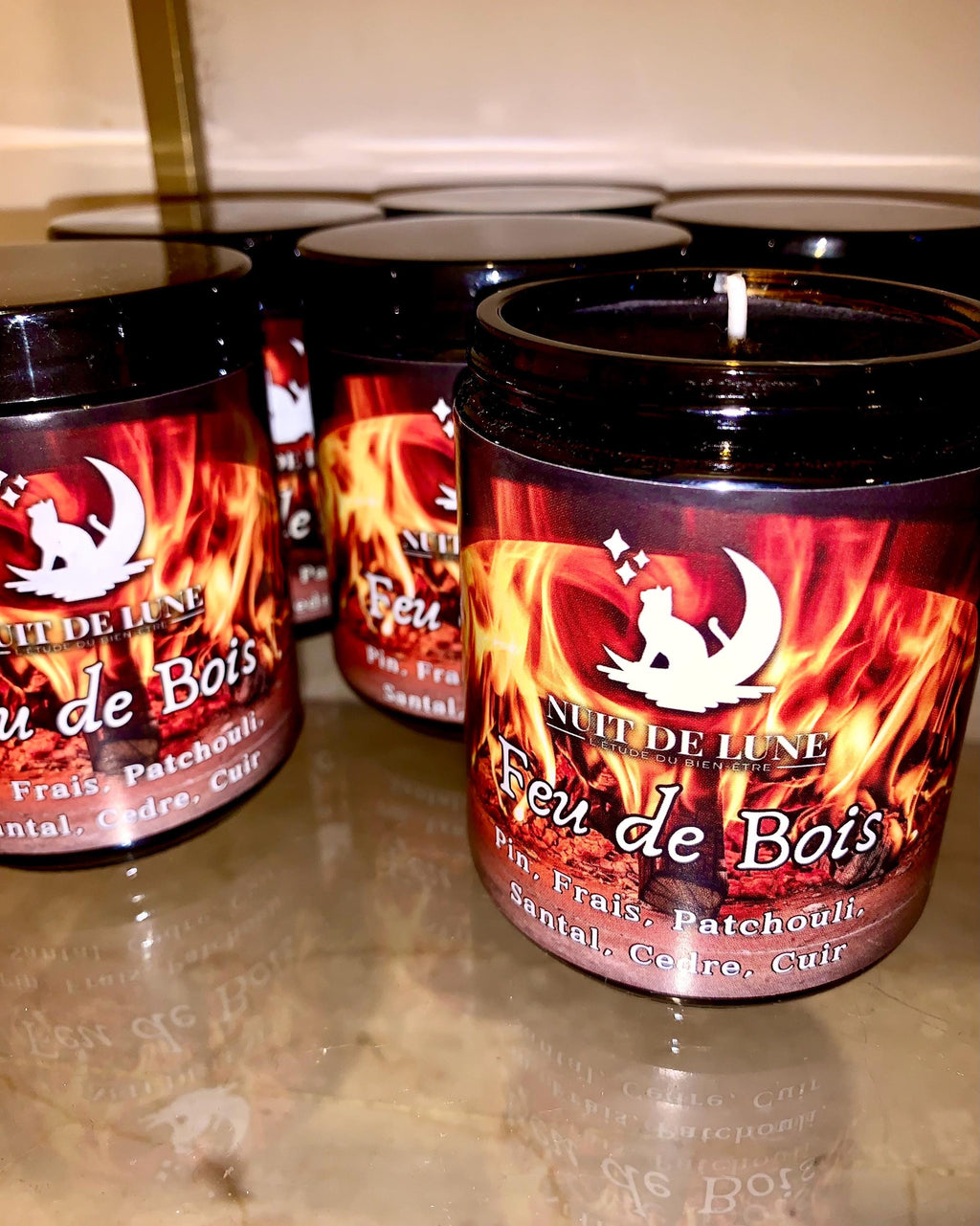 Bougie de luxe artisanale parfumée Noel FEU DE BOIS Pin frais, cedre, patchouli, santal, cuir