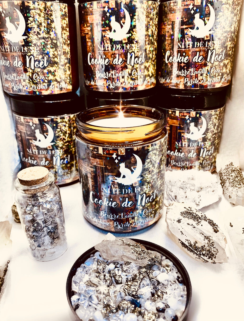 Bougie de luxe artisanale parfumée Nuit de Lune COOKIE DE NOËL Beurre, Vanille, Coco- Pierres de lune, Pyrite et cristal de roche