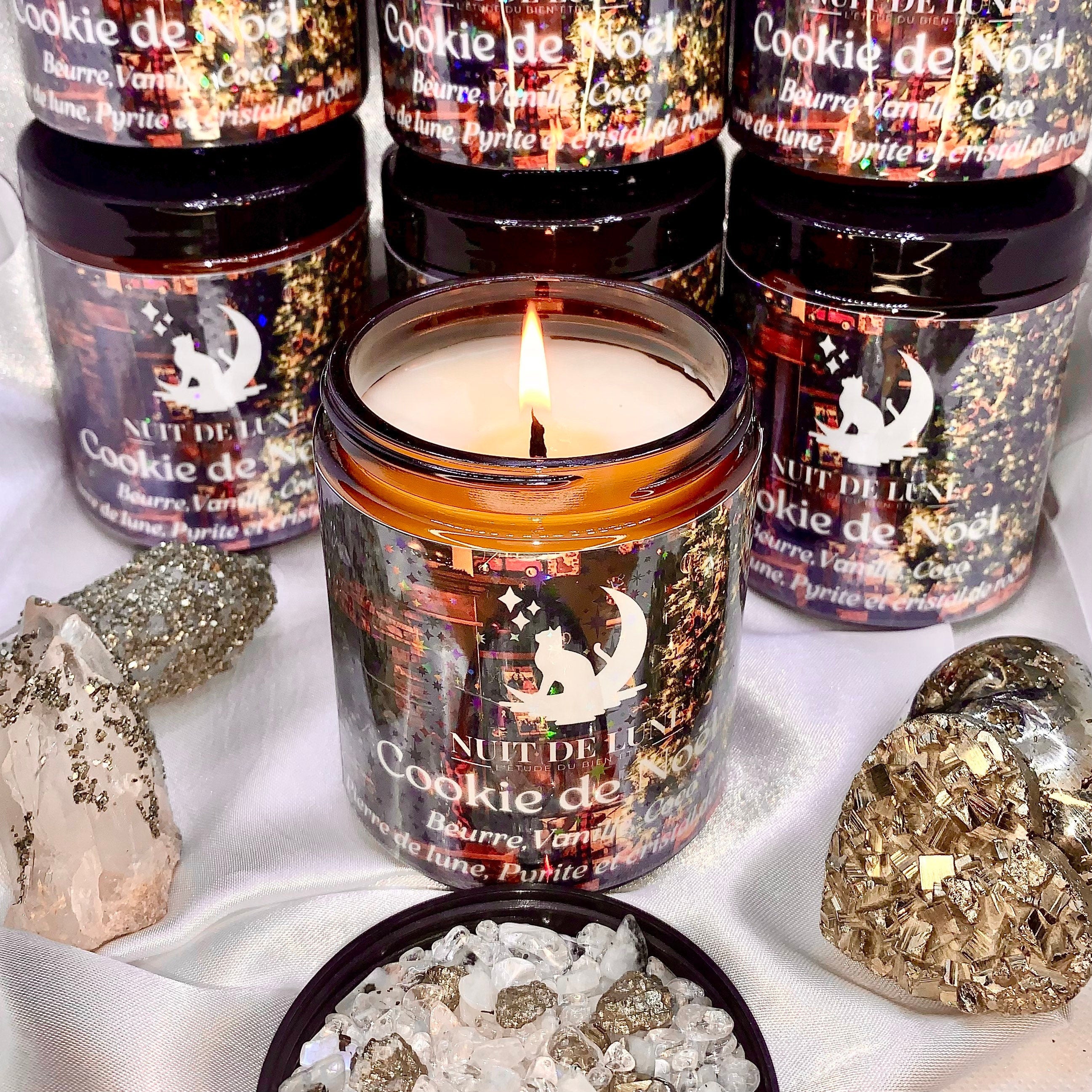 Bougie de luxe artisanale parfumée Nuit de Lune COOKIE DE NOËL Beurre, Vanille, Coco- Pierres de lune, Pyrite et cristal de roche