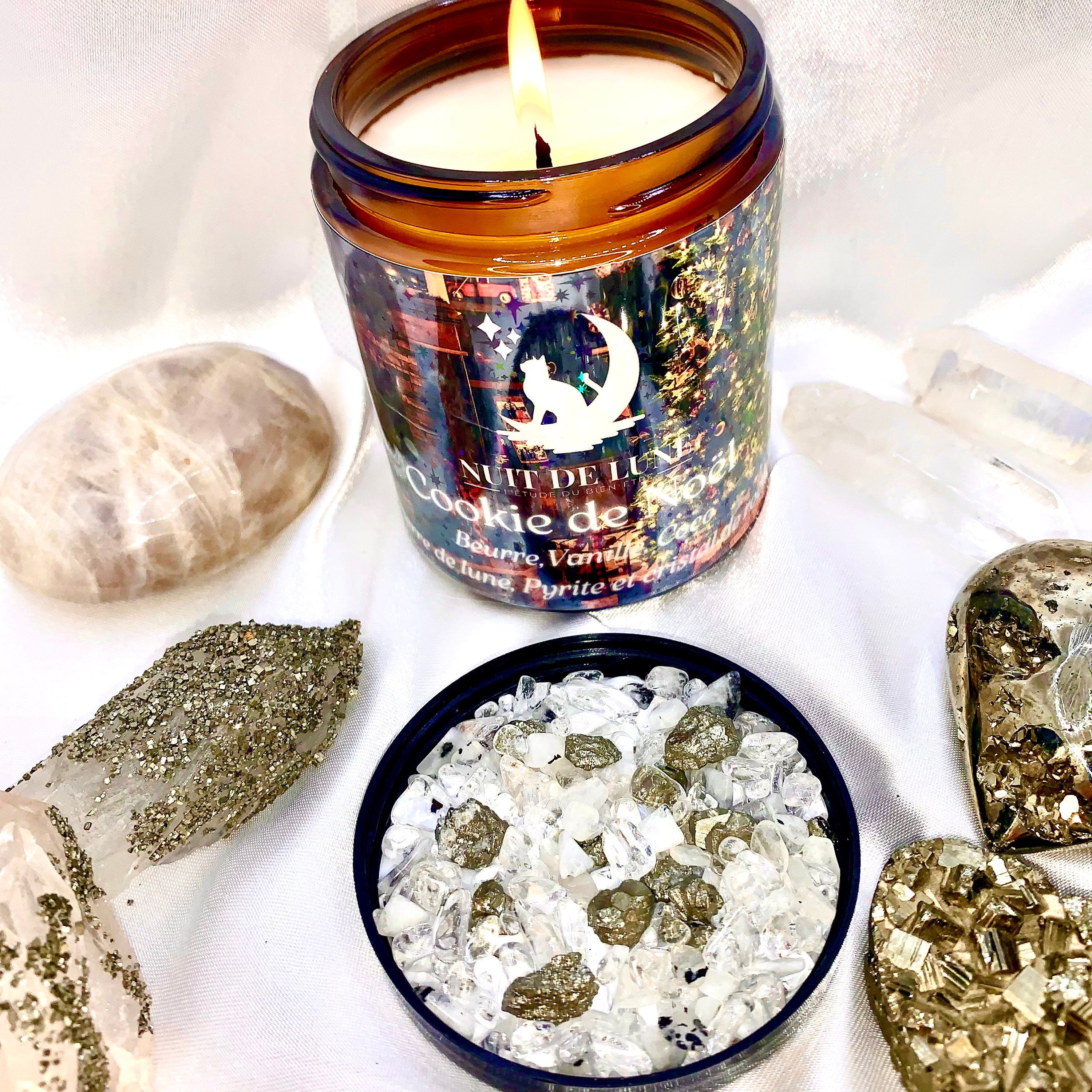 Bougie de luxe artisanale parfumée Nuit de Lune COOKIE DE NOËL Beurre, Vanille, Coco- Pierres de lune, Pyrite et cristal de roche