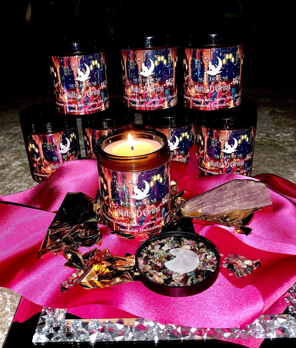Bougie de luxe artisanale parfumée aux cristaux NUITS D’ORIENT Cardamome, Noisette, Ambre, Miel,bois, fève tonka Tourmaline multicolore