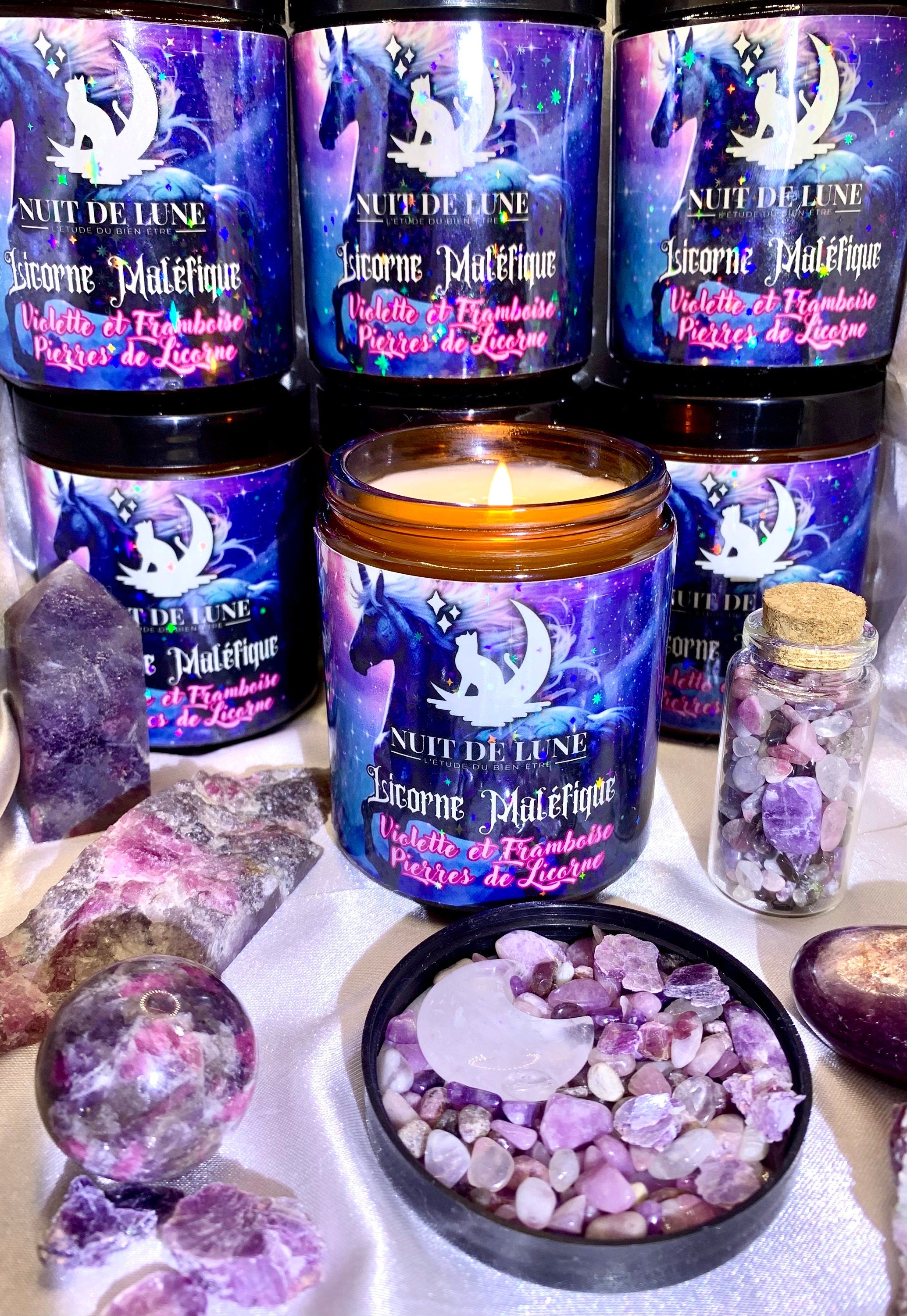 Bougie de luxe artisanale parfumée aux cristaux Nuit de Lune LICORNE MALÉFIQUE Violette et Framboise, fruits rouges Pierres de licorne