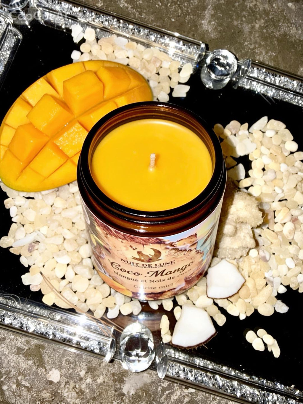 Bougie de luxe artisanale aux cristaux COCO MANGO Mangue et Noix de Coco, Calcite jaune