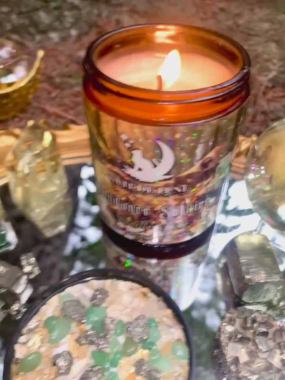 Bougie de luxe artisanale aux cristaux ABONDANCE SOLAIRE Vanille Épicée, Citrine, Aventurine Verte, Pyrite