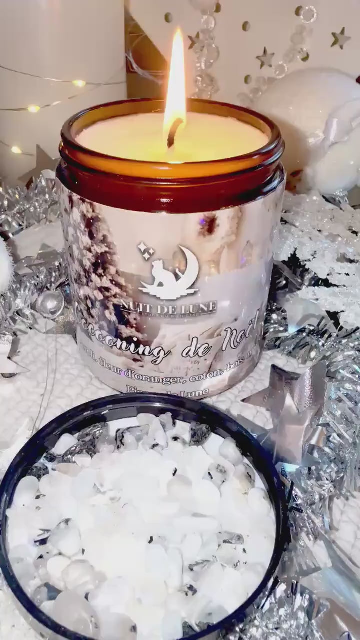 Bougie de luxe artisanale aux cristaux NUIT DE LUNE Cocooning de Noël Neroli, Fleur d’oranger, coton, bois, miel et Pierres de Lune